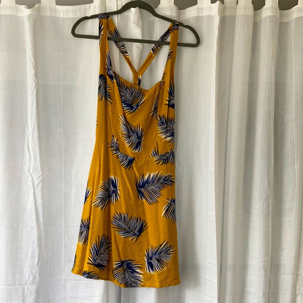 Very j - sz L, yellow/navy tropical print dress